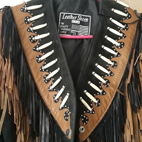 Jacket - Picture 3 of 4